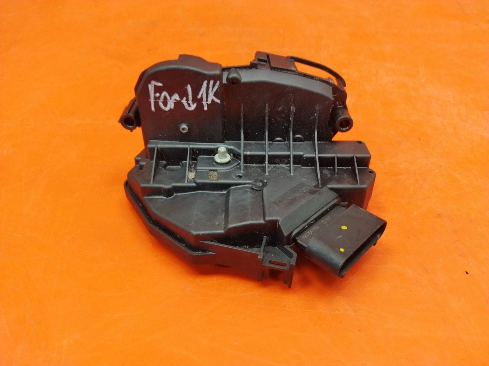 Замок двери Ford Focus 2011-2019 3