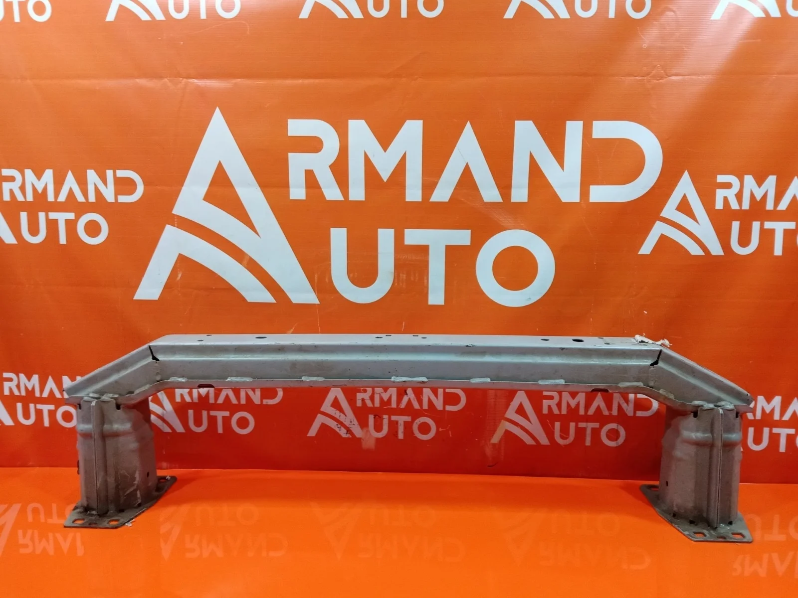 Усилитель бампера Land Rover Freelander 2006-2014