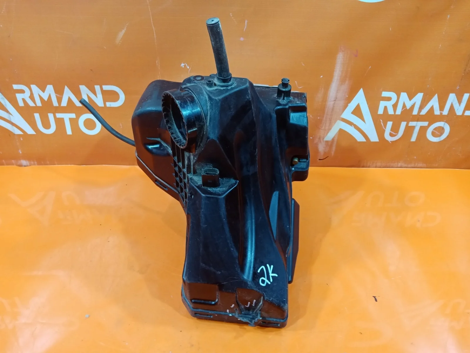 Корпус воздушного фильтра Audi A4 2007-2015 B8