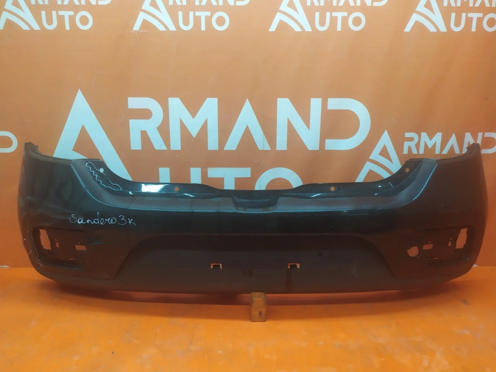 Бампер Renault Sandero 2013-2022