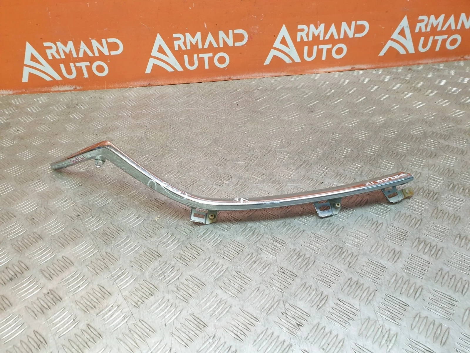Накладка решетки радиатора Mazda 6 2012-2015 3 GJ