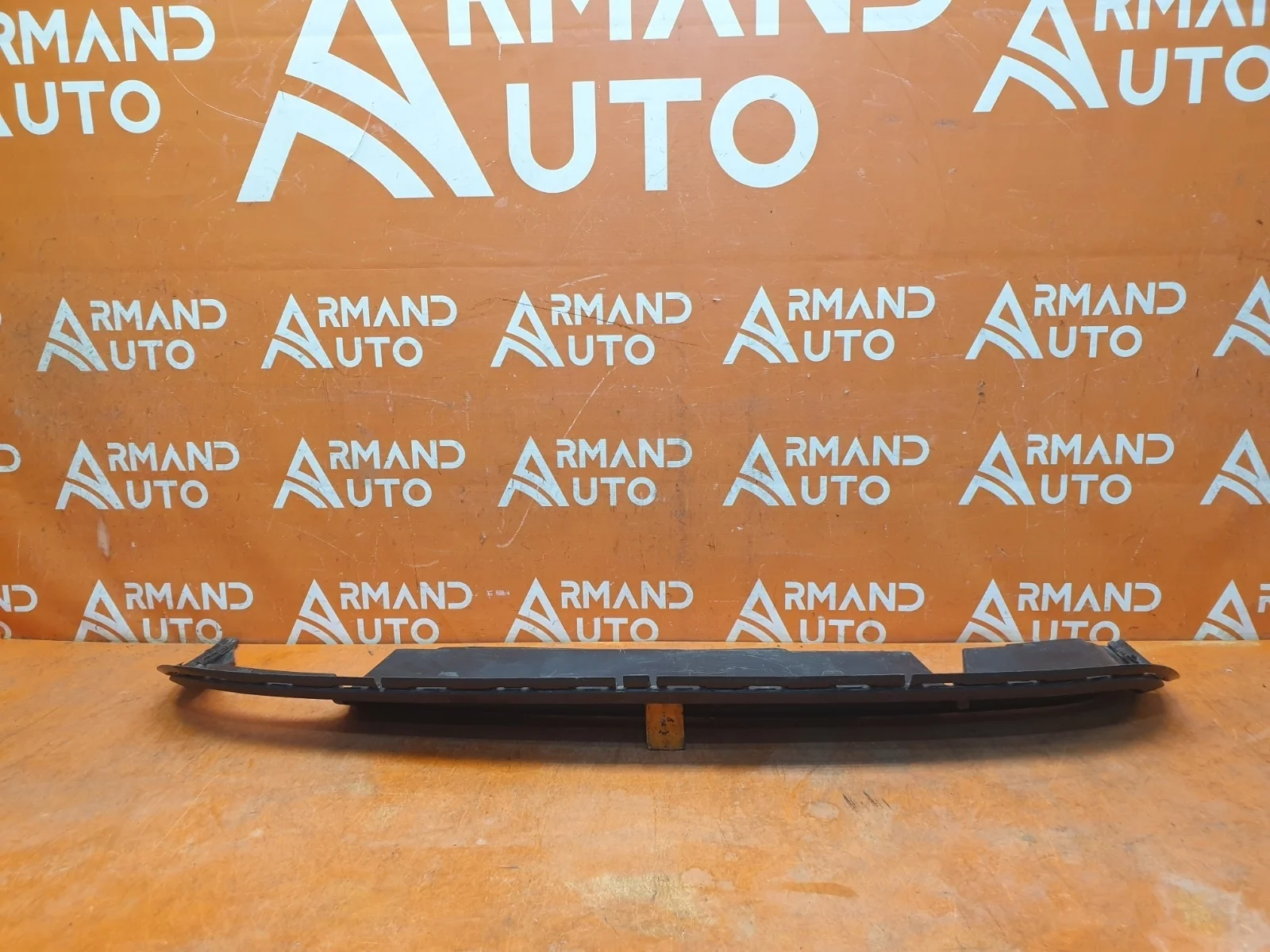 Накладка бампера Volkswagen Passat 2011-2015 B7