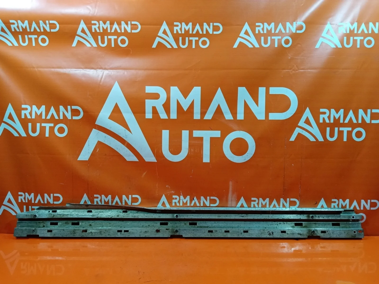 Кронштейн подножки порога Toyota Land Cruiser Prado 2009-нв 150