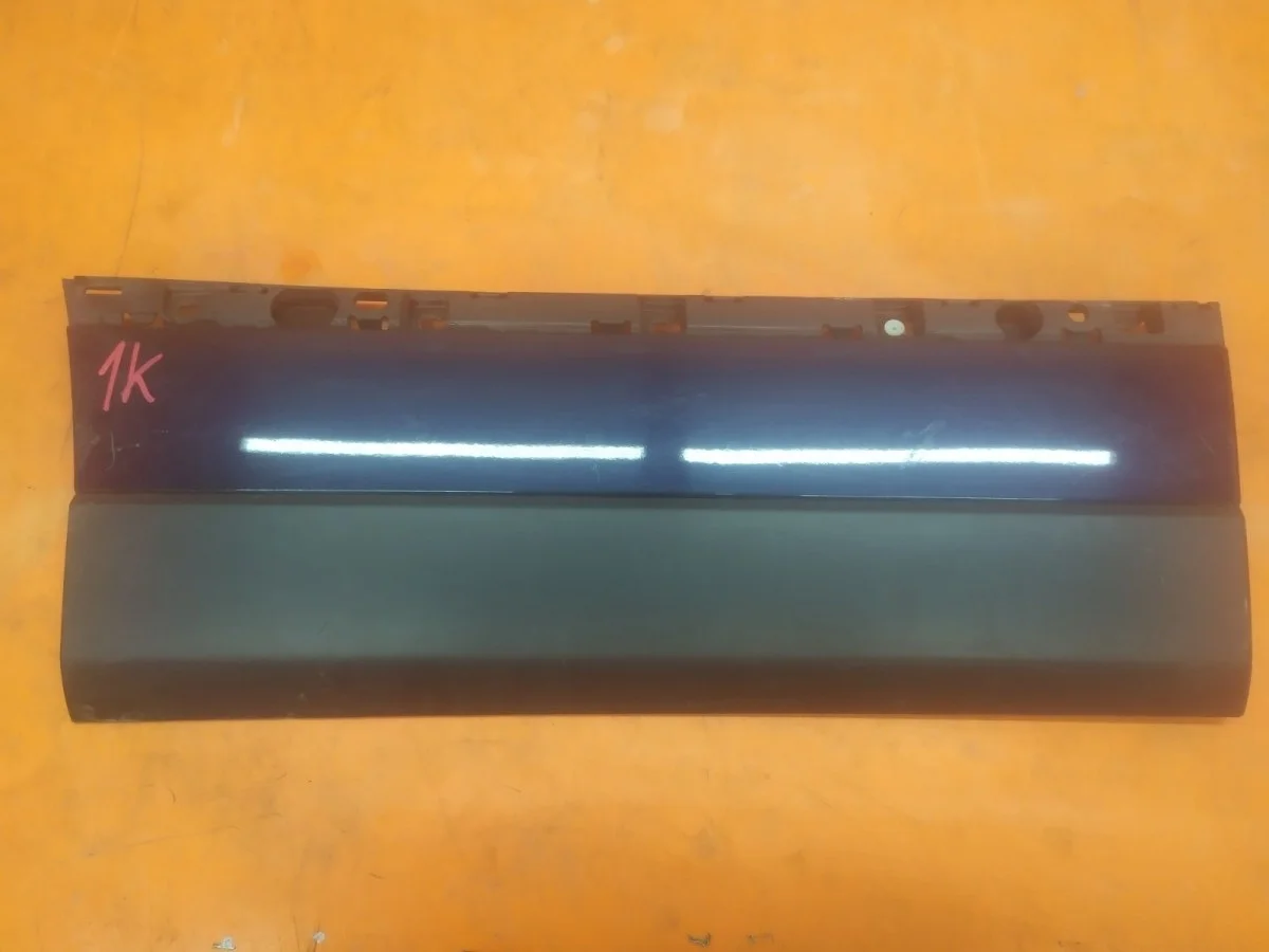 Молдинг двери Land Rover Range 2012-2022 4 L405