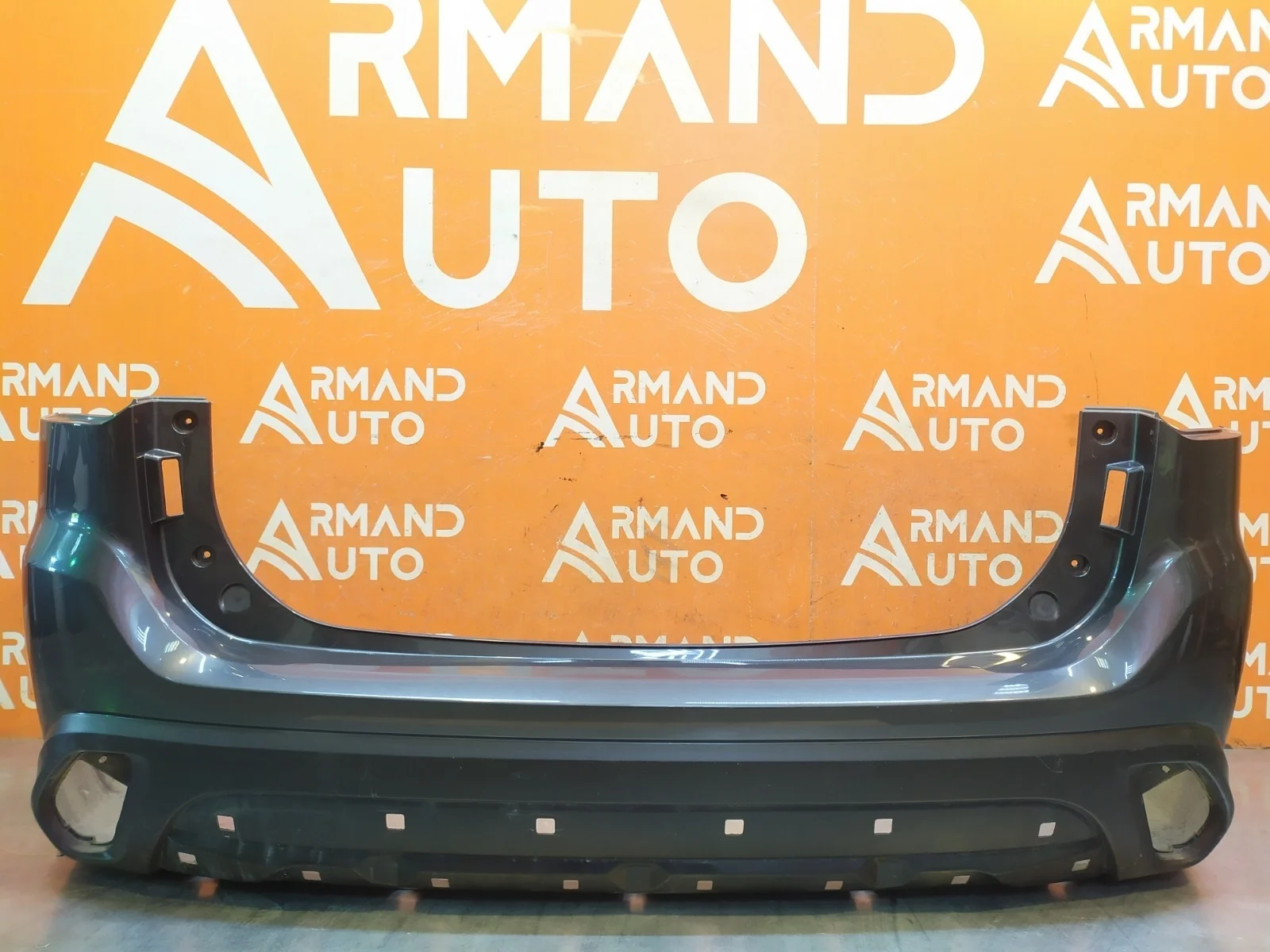 Бампер Mitsubishi Outlander 2018-нв 3