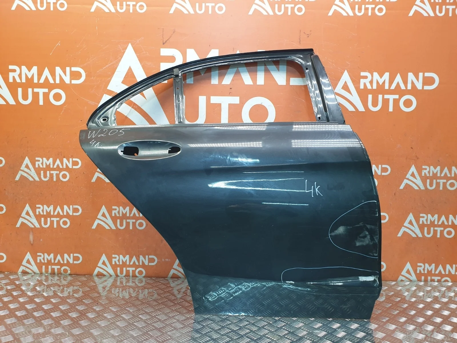 Дверь Mercedes -Class 2014-2021 W205