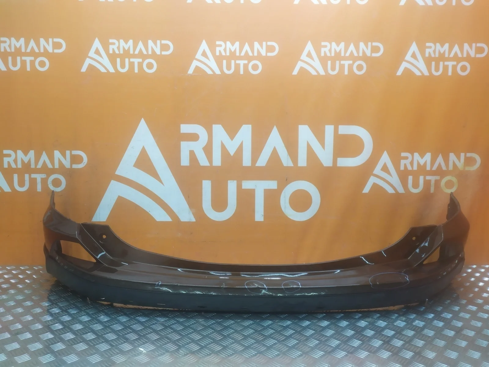 Бампер Toyota RAV4 2015-2019 CA40