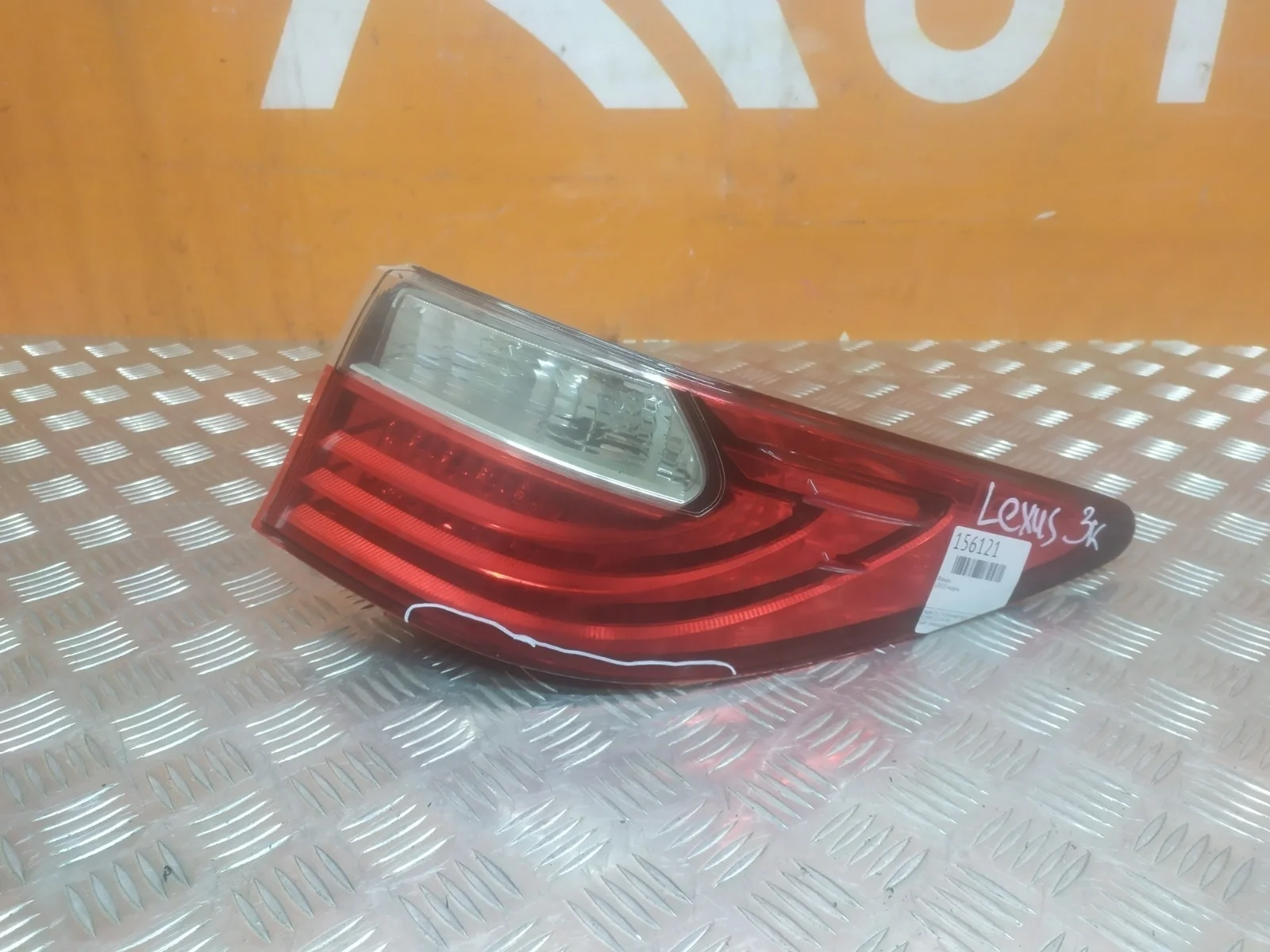 Фонарь внешний Lexus ES 2012-2015 6