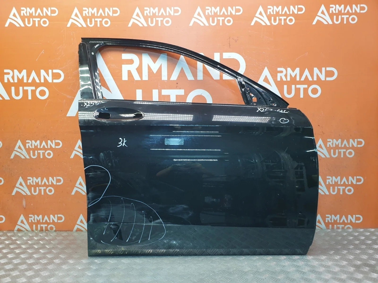 Дверь Mercedes GLC-class 2015-нв X253
