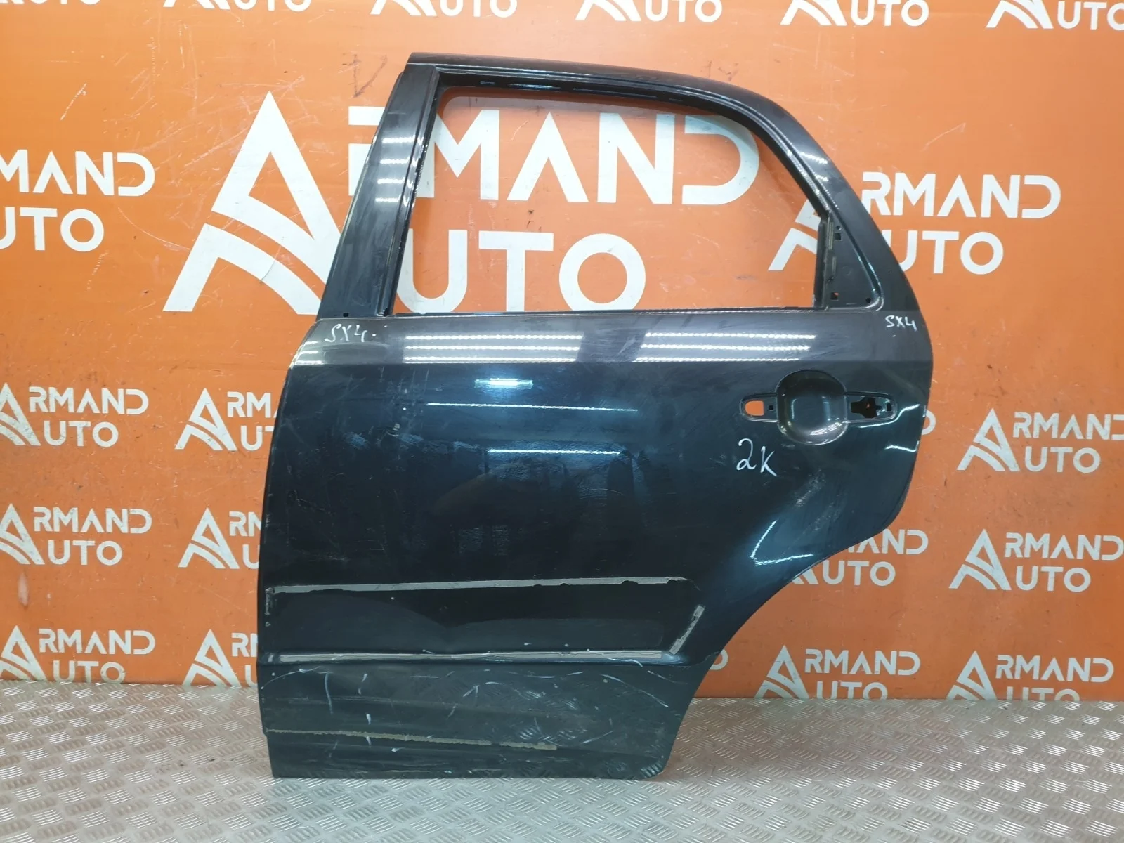 Дверь Suzuki SX4 2006-2014 Classic