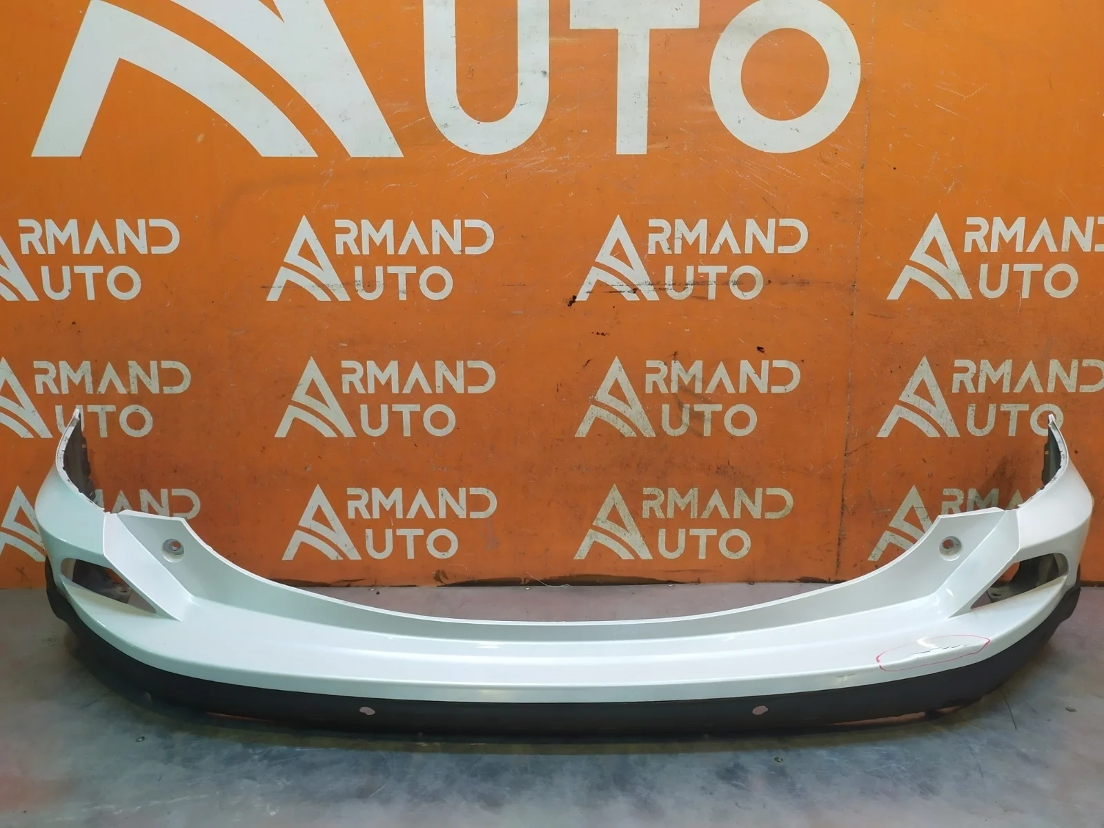Бампер Toyota RAV4 2015-2019 CA40