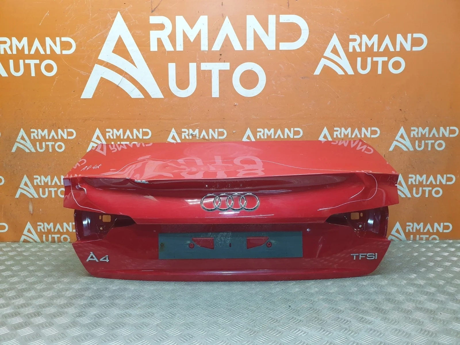 Крышка багажника Audi A4 2015-2020 B9
