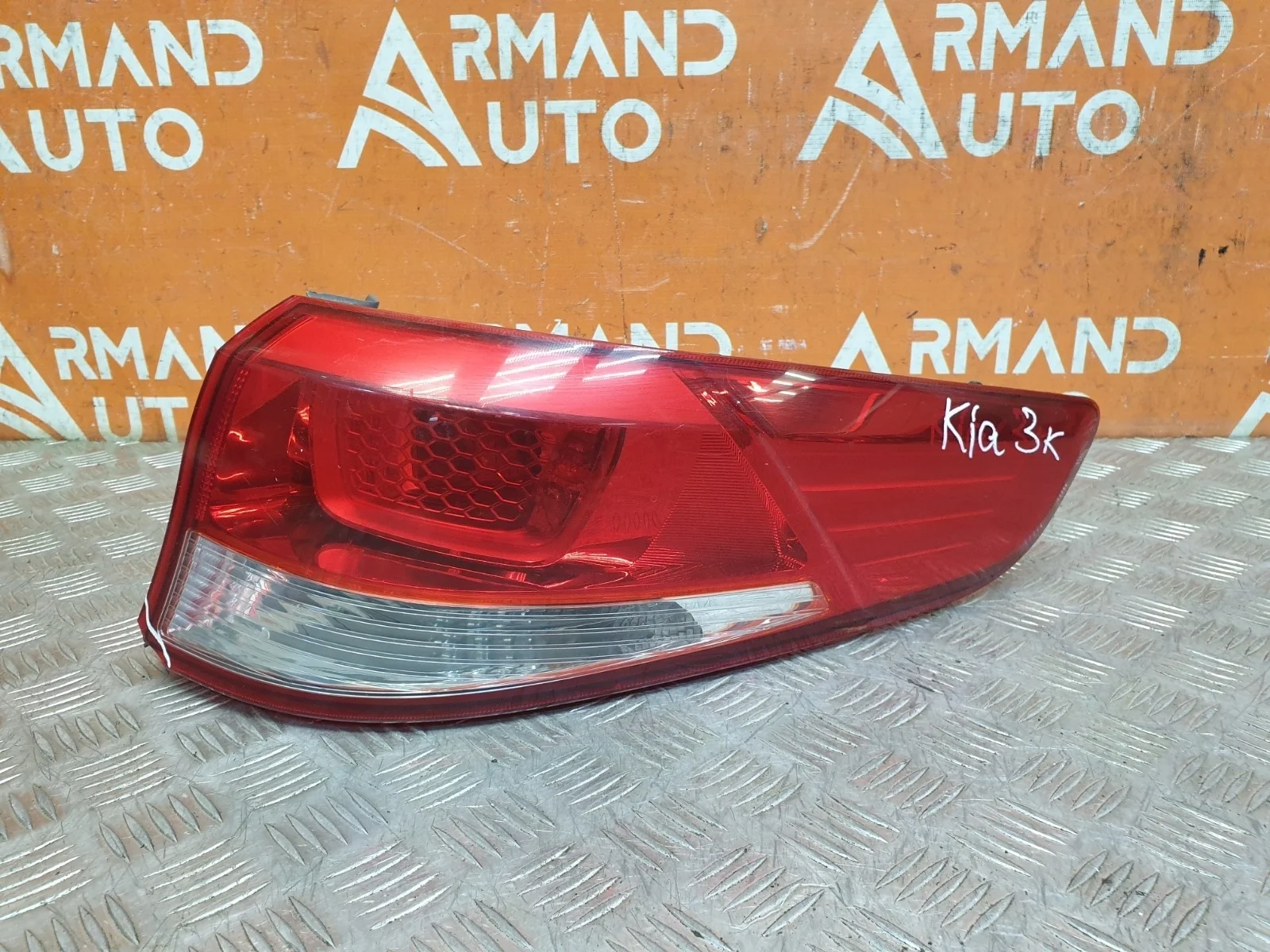Фонарь внешний Kia Rio 2015-2017 3 QB