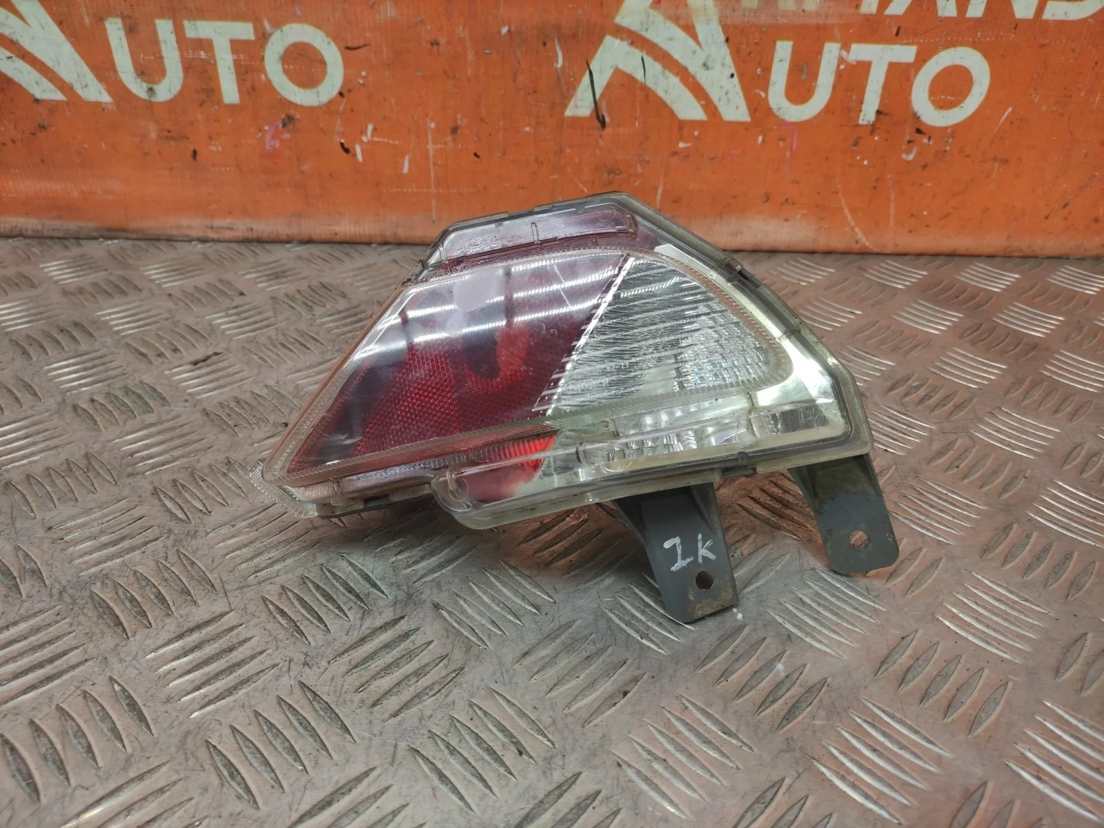 Фонарь противотуманный Toyota RAV4 2015-2019 CA40
