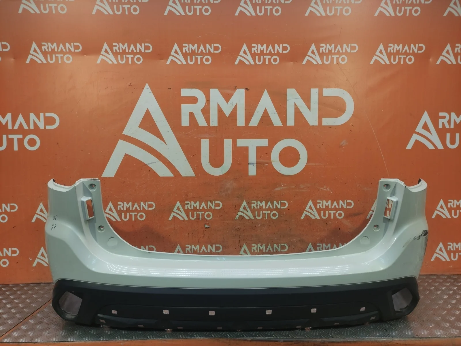 Бампер Mitsubishi Outlander 2018-нв 3
