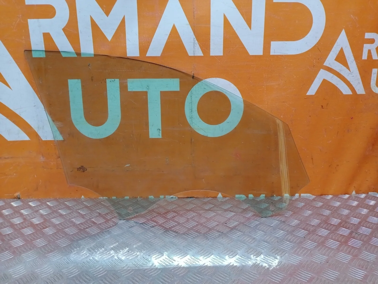 Стекло двери Audi A4 2007-2011 B8