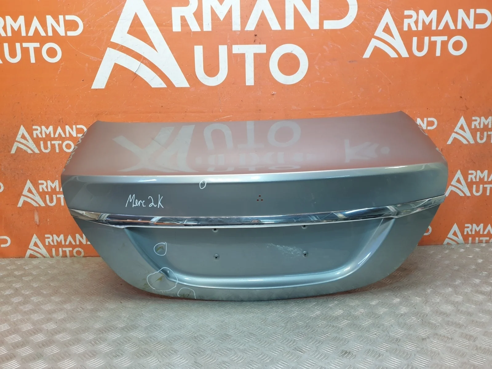 Крышка багажника Mercedes -Class 2014-2021 W205