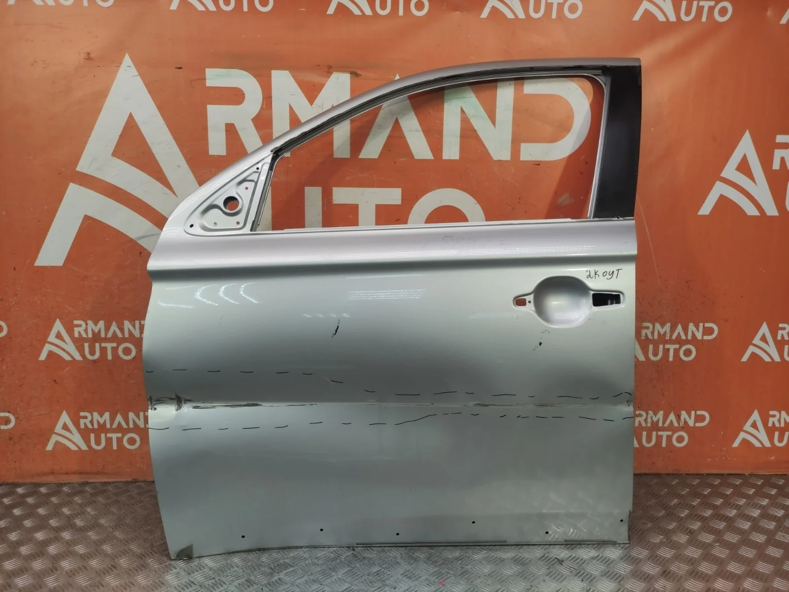 Дверь Mitsubishi Outlander 2015-нв 3