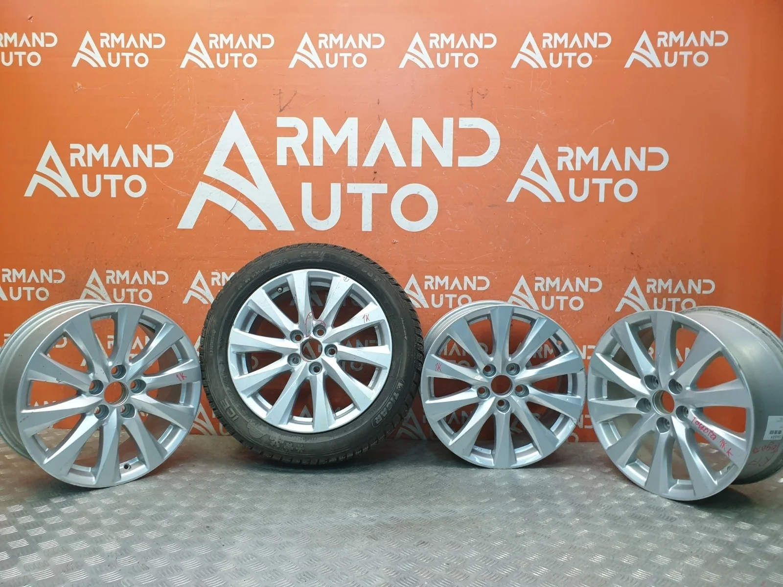 Комплект дисков колесных r17 Toyota Camry 8 XV70
