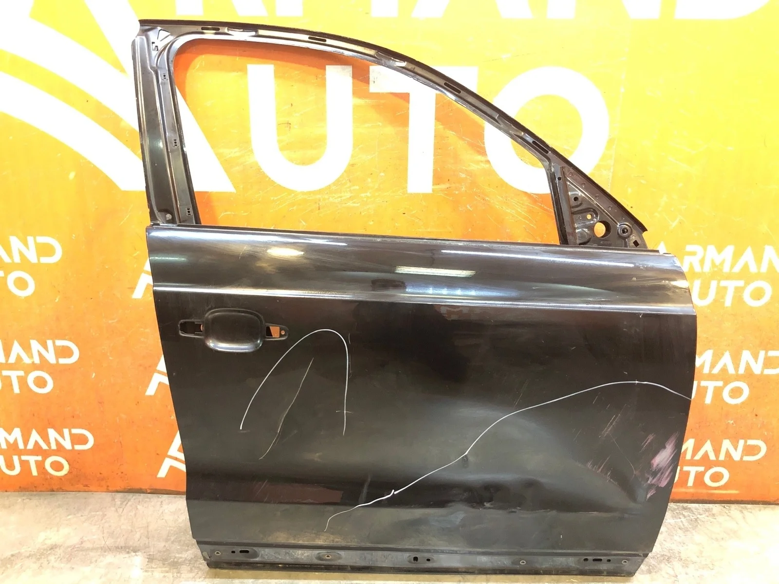 Дверь Audi Q3 2011-2018 8U