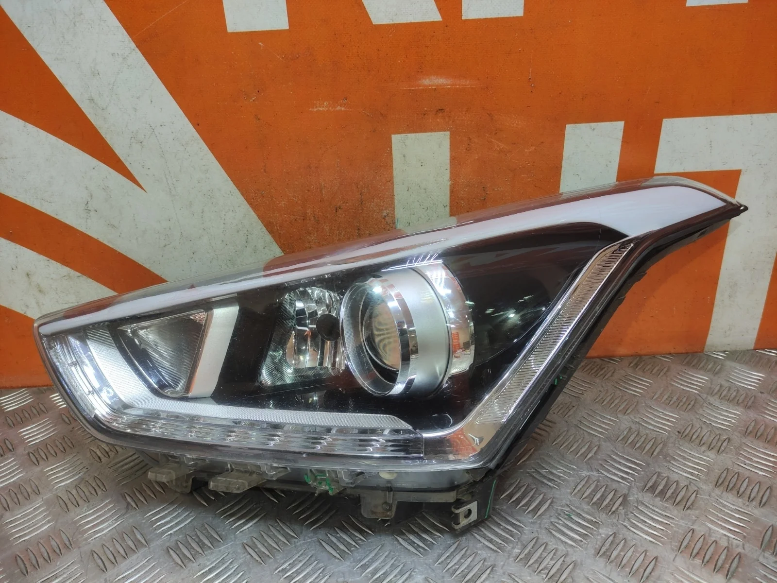 Фара Hyundai Creta 2016-2021