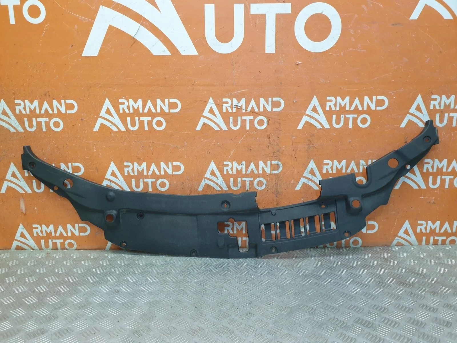 Кожух замка капота Toyota Camry 2014-2018 7 XV50