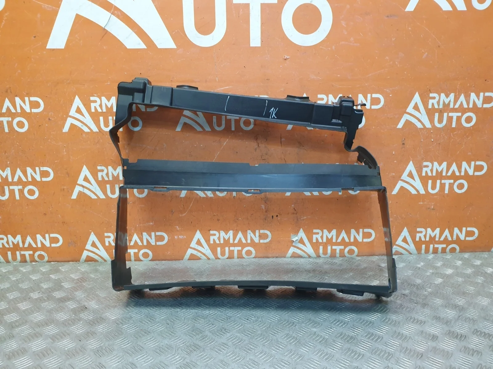Воздуховод радиатора Land Rover Range 2012-2022 4 L405