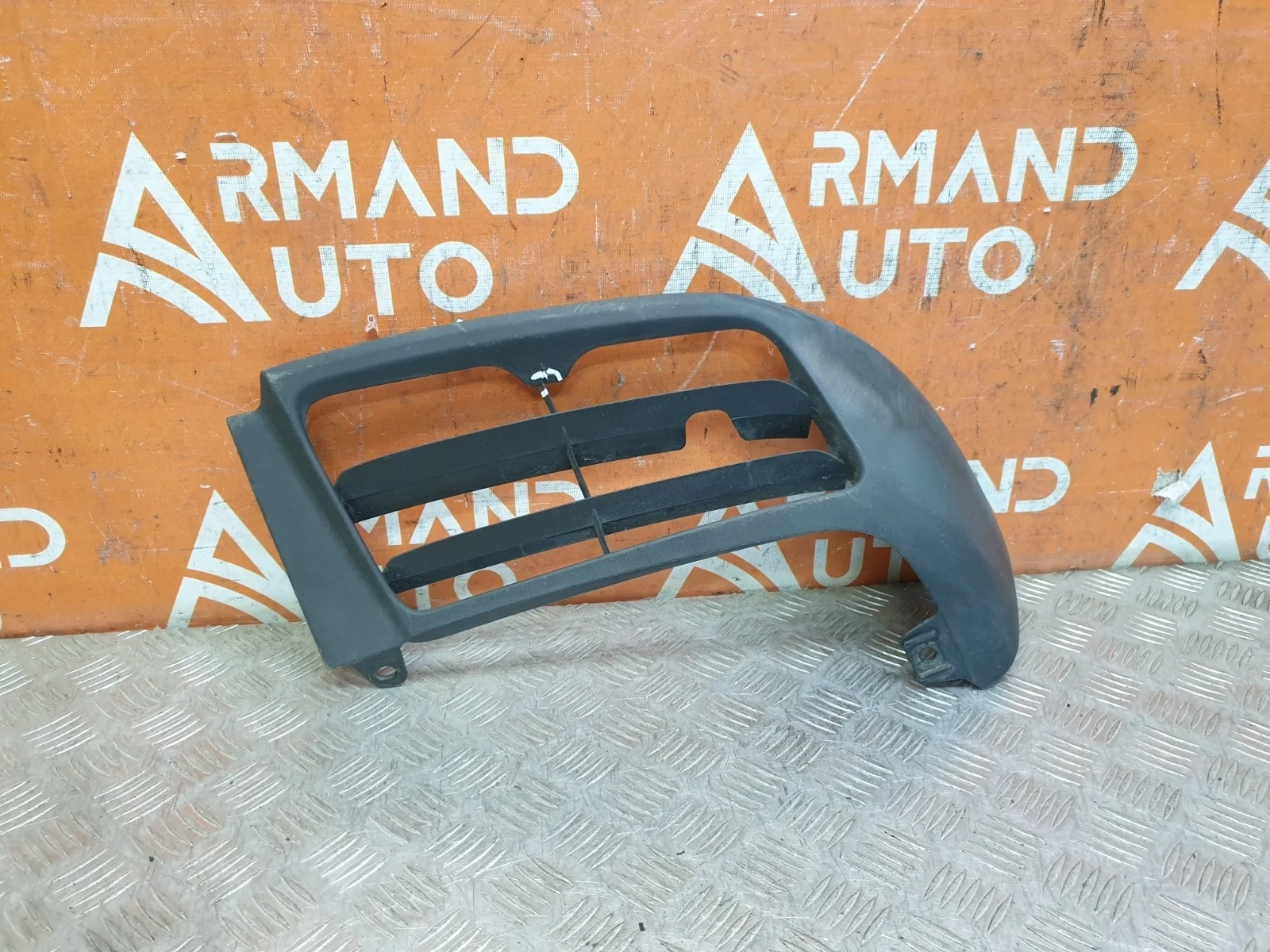 Накладка бампера Lexus RX 2012-2015 3 AL10