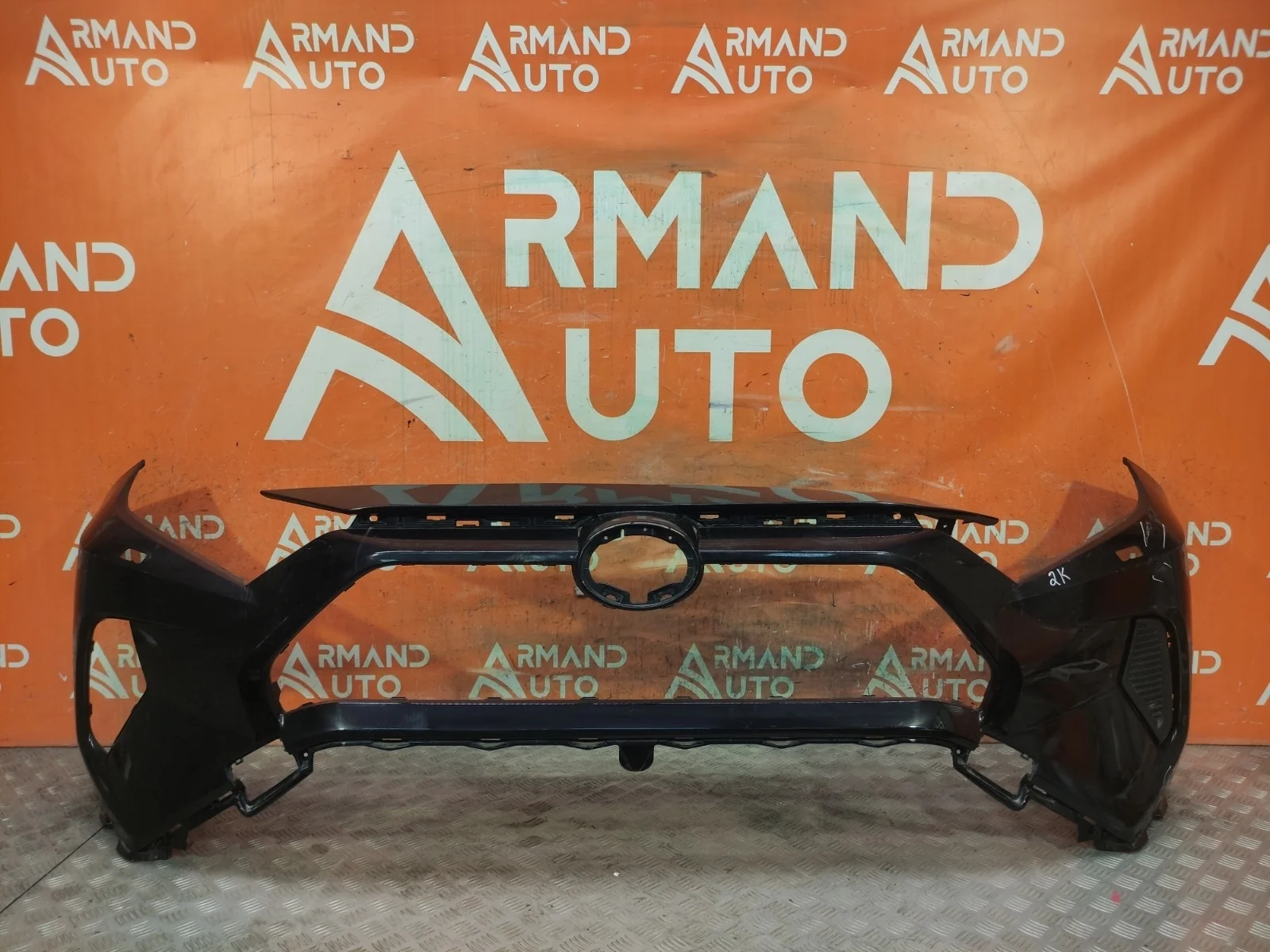 Бампер Toyota RAV4 2018-нв 5 XA50