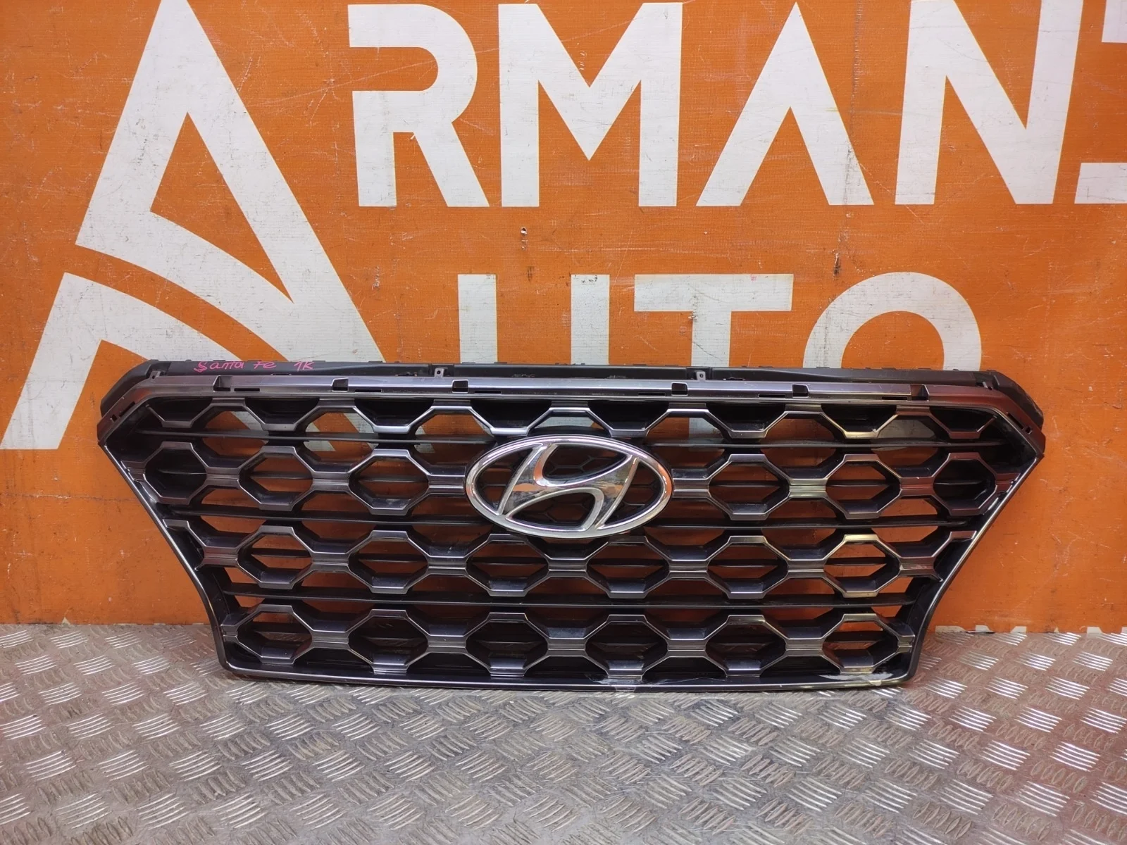 Решетка радиатора Hyundai Santa Fe 2018-нв 4 TM