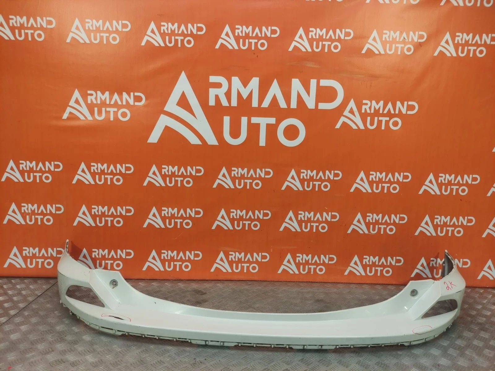 Бампер Toyota RAV4 2015-2019 CA40