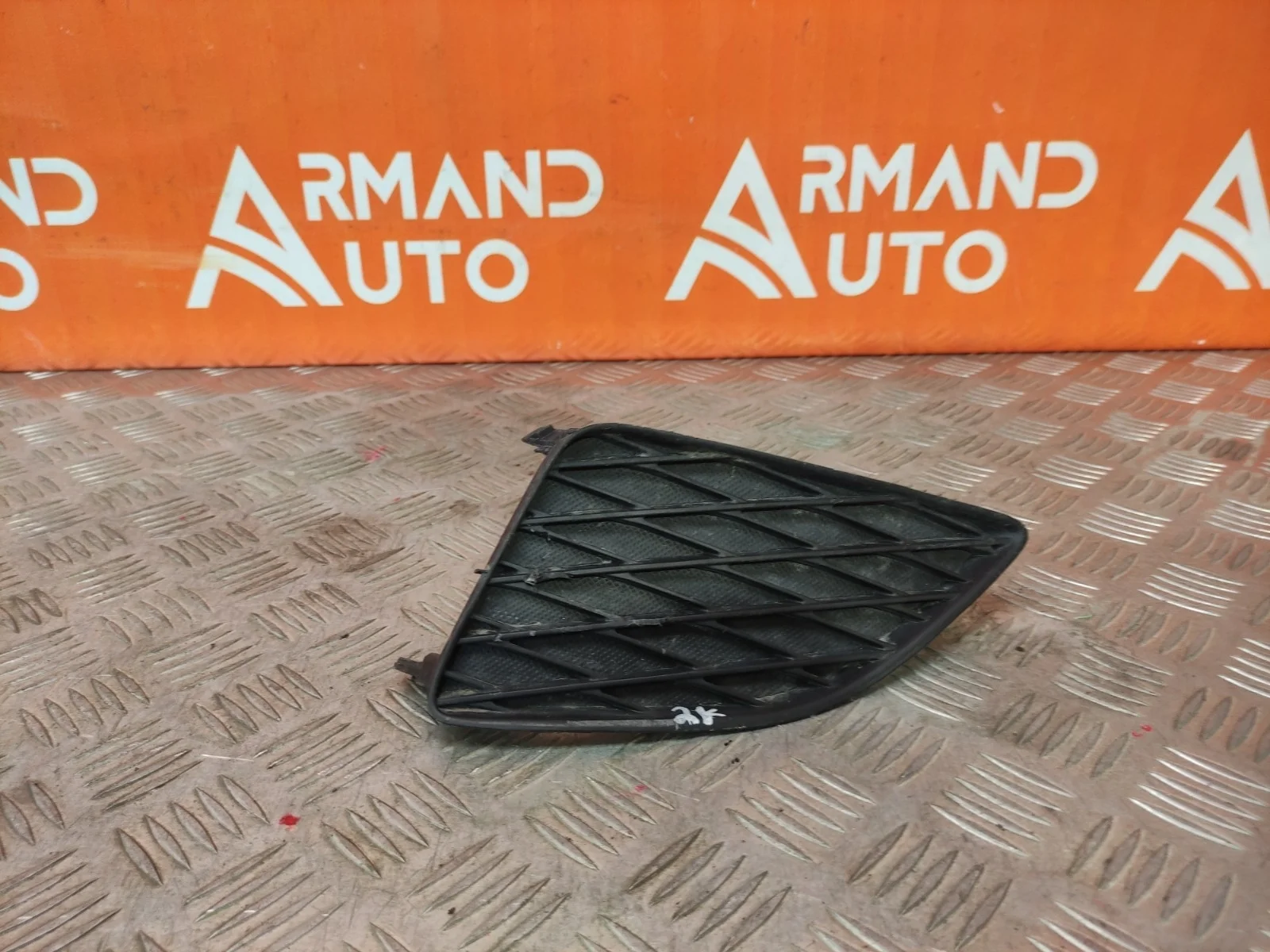 Решетка бампера Toyota Corolla 2006-2013 10 E140 E150