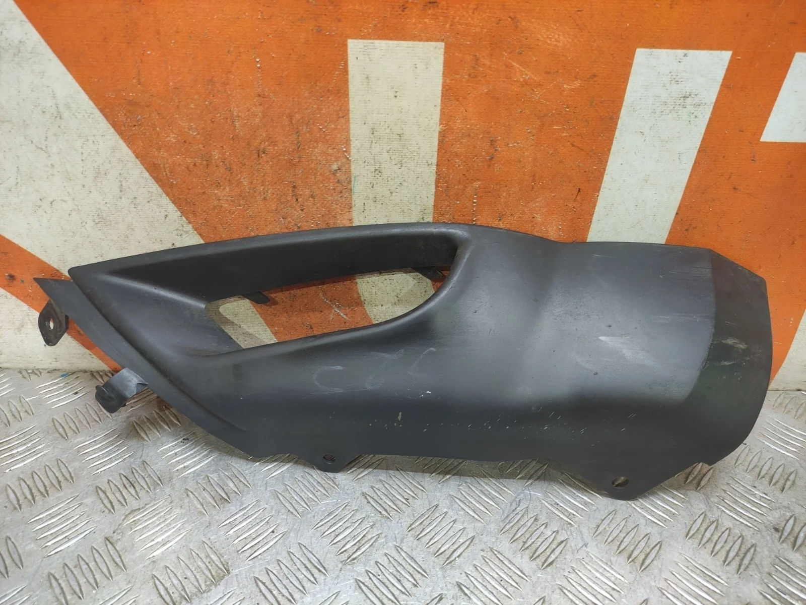 Накладка бампера Mitsubishi Outlander 2005-2009 XL