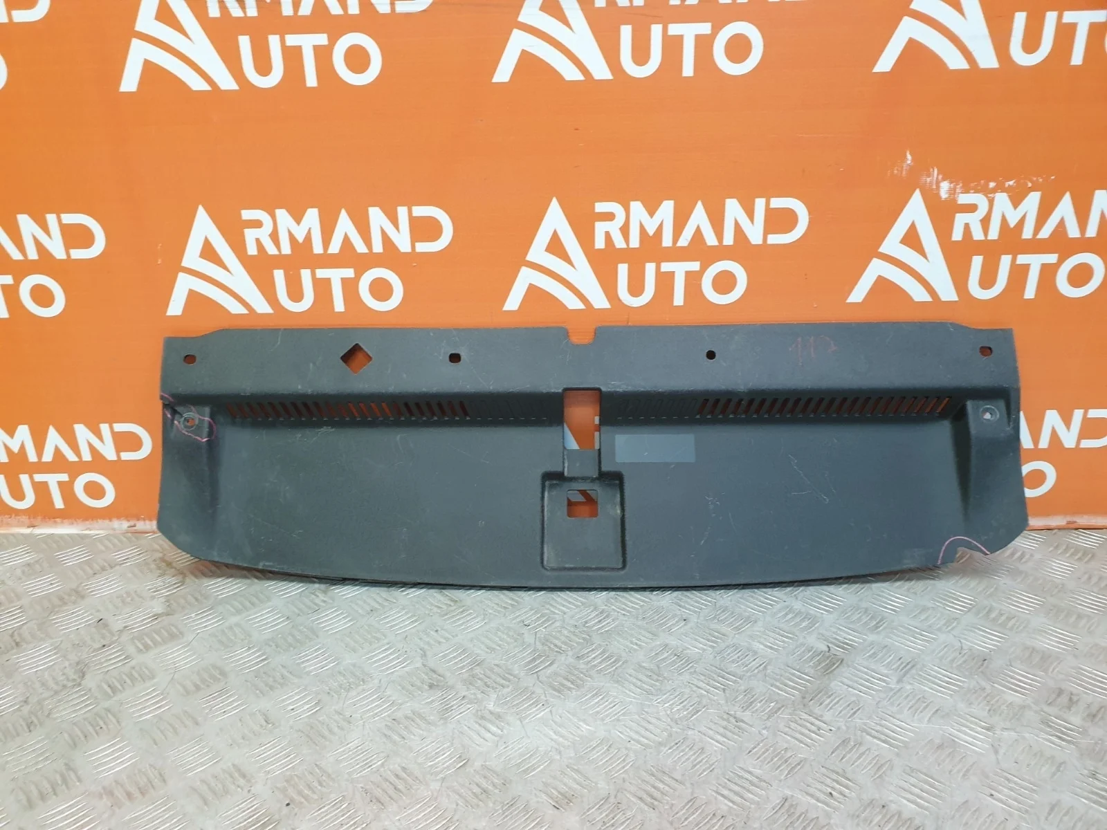 Кожух замка капота Hyundai Tucson 2015-2021 3