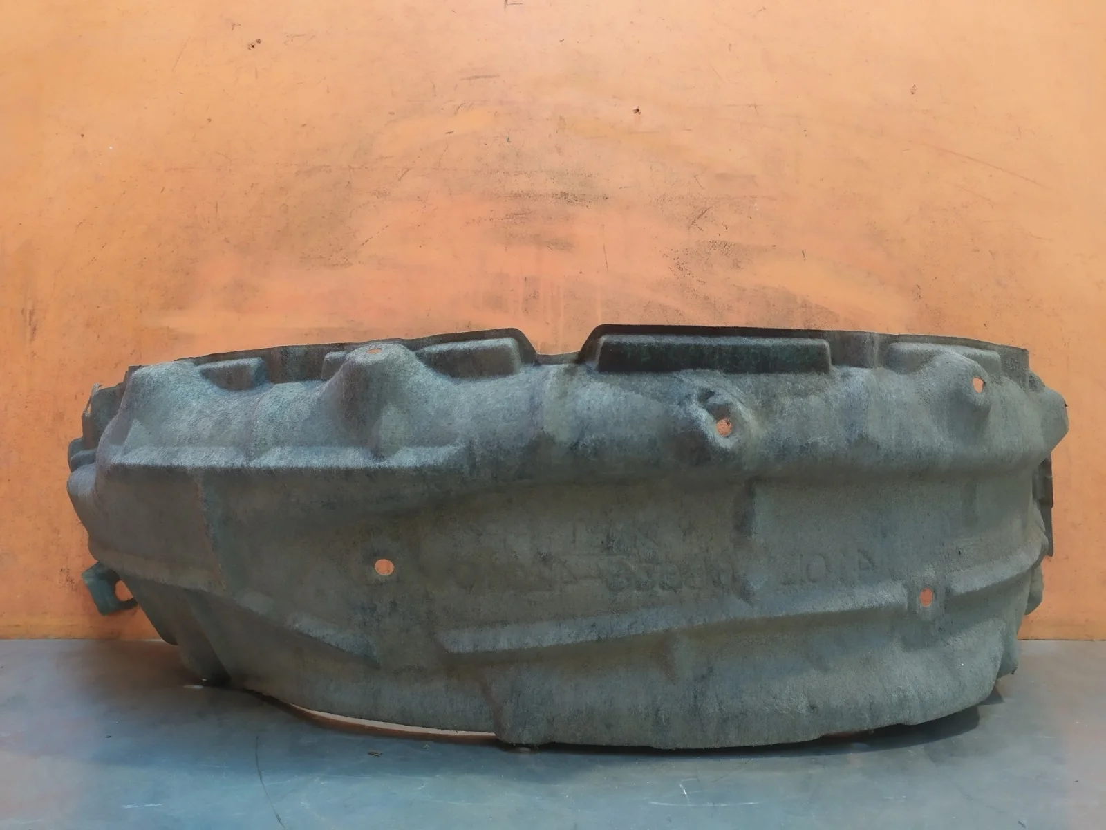 Подкрылок Toyota RAV4 2012-2019 CA40