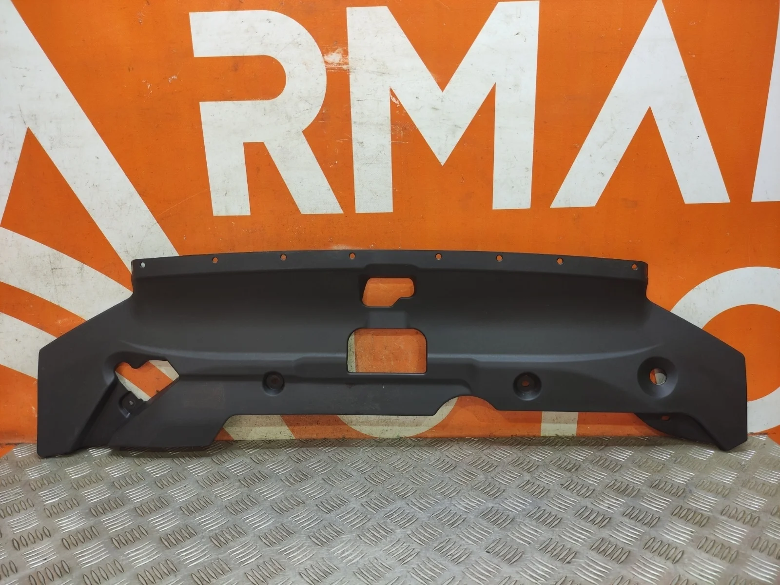 Кожух замка капота Mitsubishi ASX 2010-нв GA0