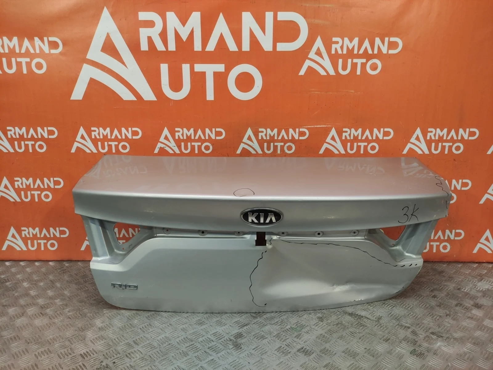 Крышка багажника Kia Rio 2017-нв 4 FB