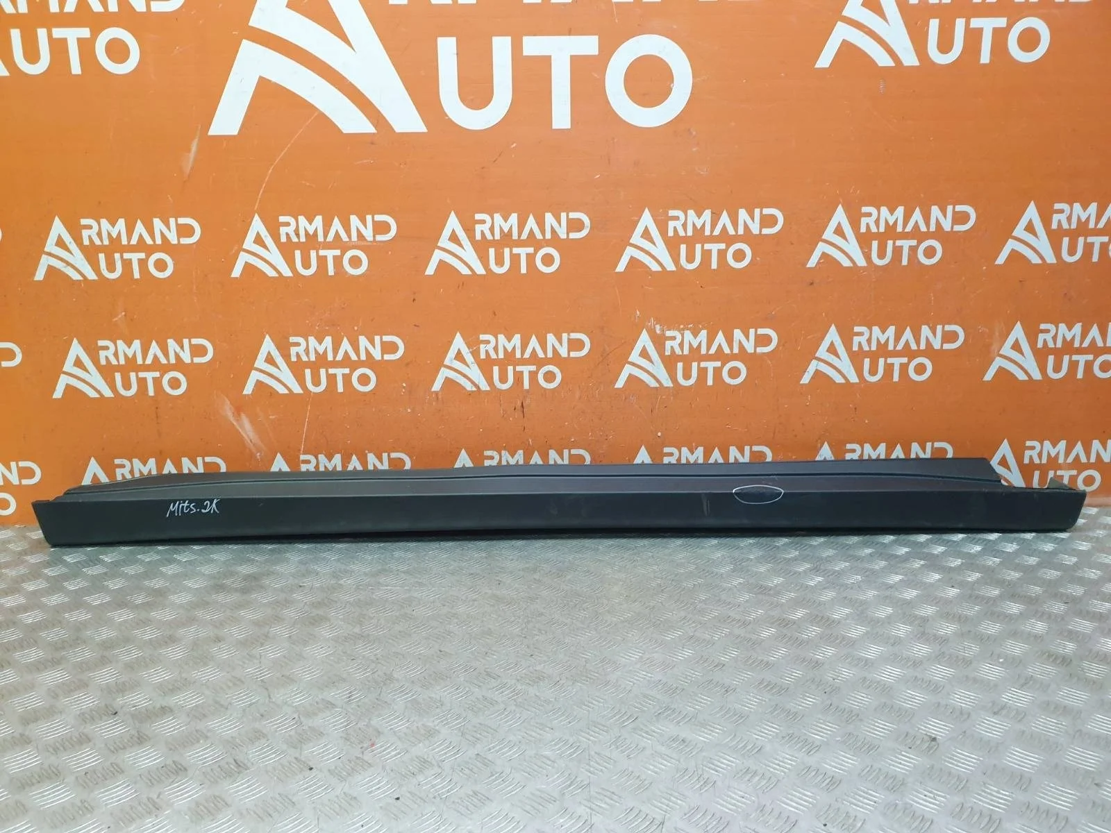 Накладка порога Mitsubishi Outlander 2012-нв 3