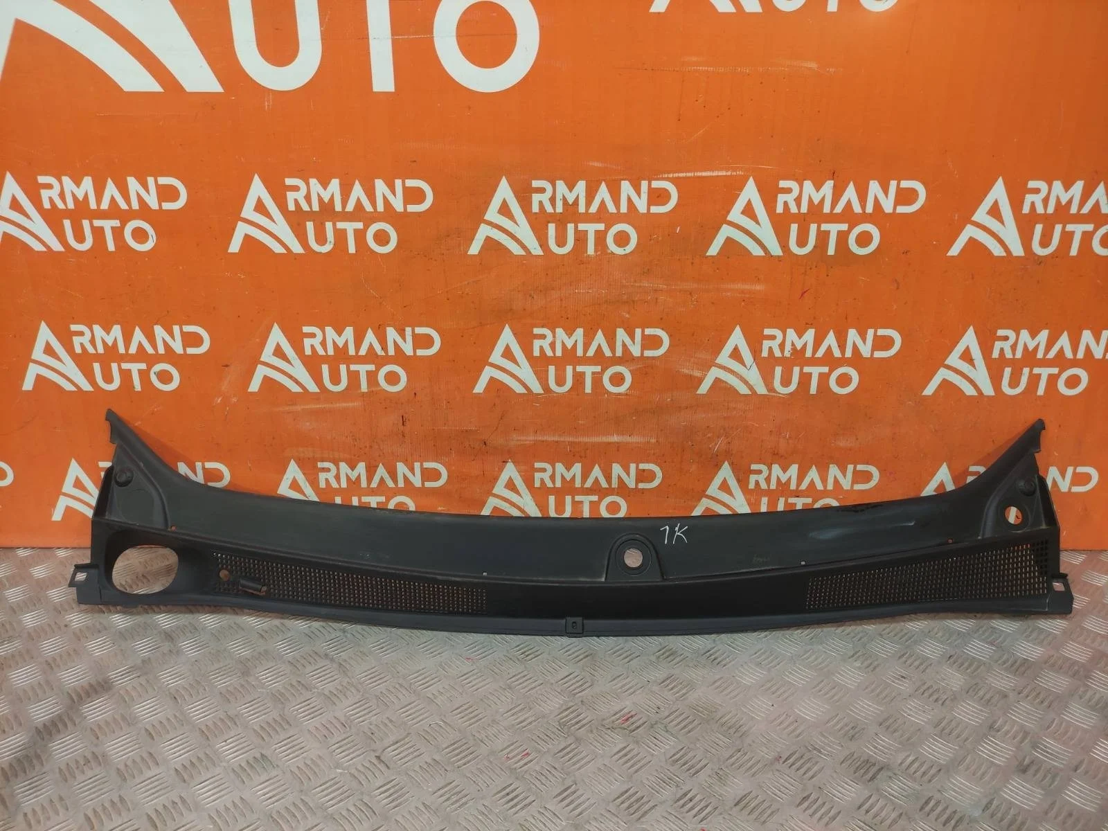 Жабо RENAULT Logan 2012-2022