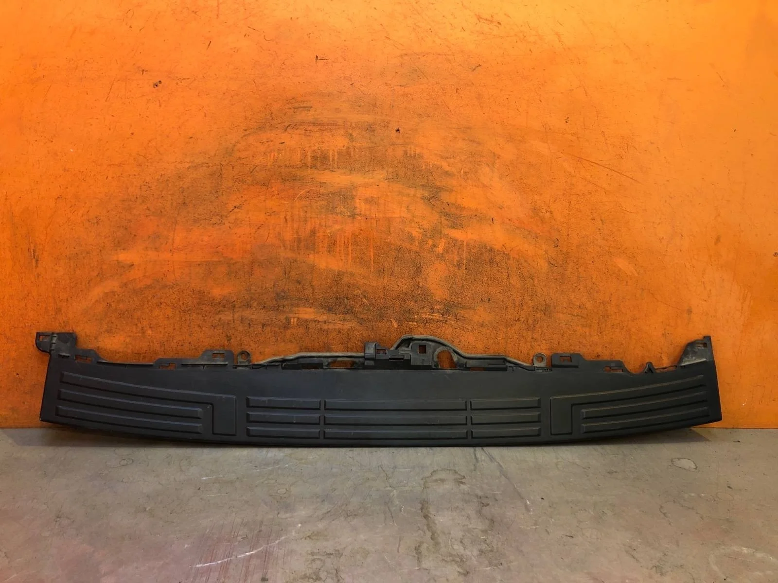 Накладка бампера верхняя Toyota Land Cruiser Prado 2009-нв 150