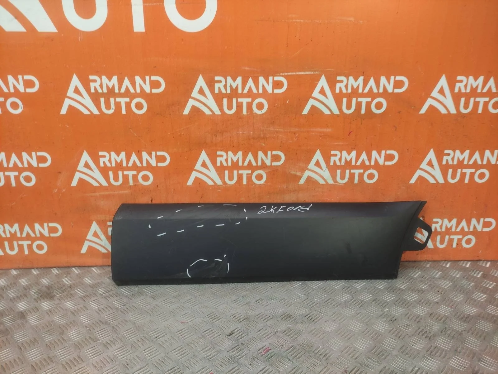 Молдинг двери Ford Transit 2014-нв 7 TTG