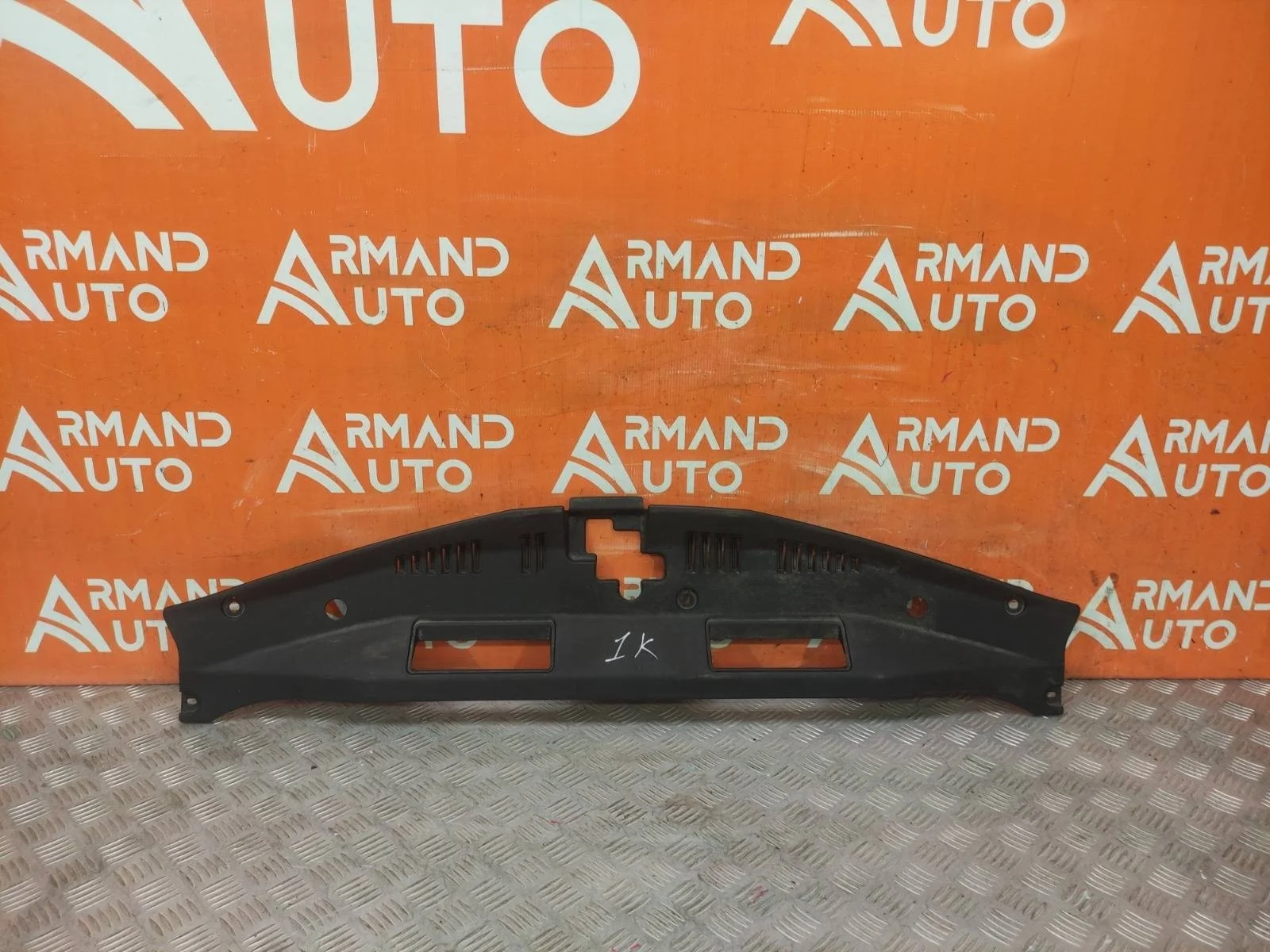 Кожух замка капота Toyota Camry 2017-нв 8 XV70
