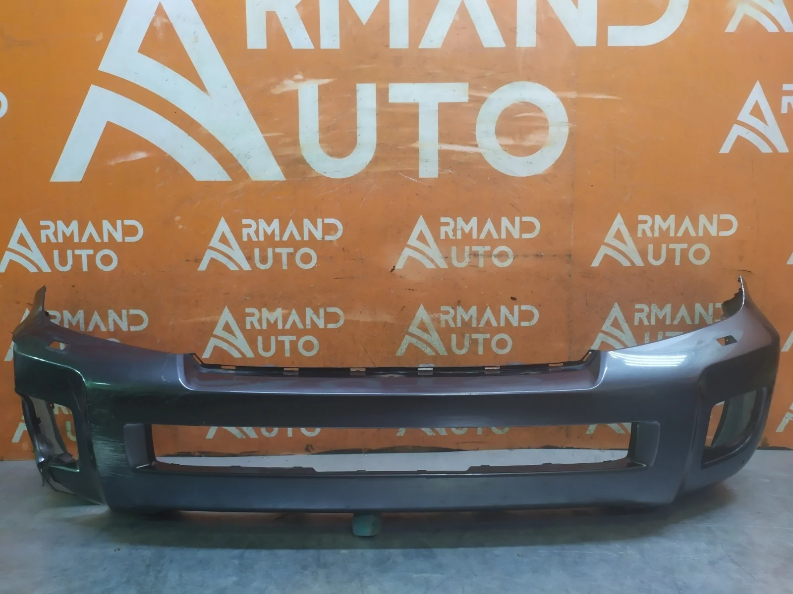 Бампер Toyota Land Cruiser 2012-2015 200