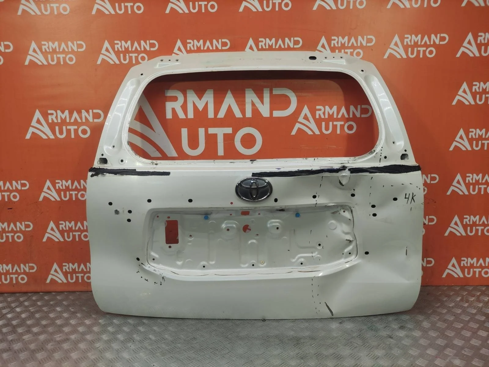 Дверь багажника Toyota Land Cruiser Prado 2013-2017 150