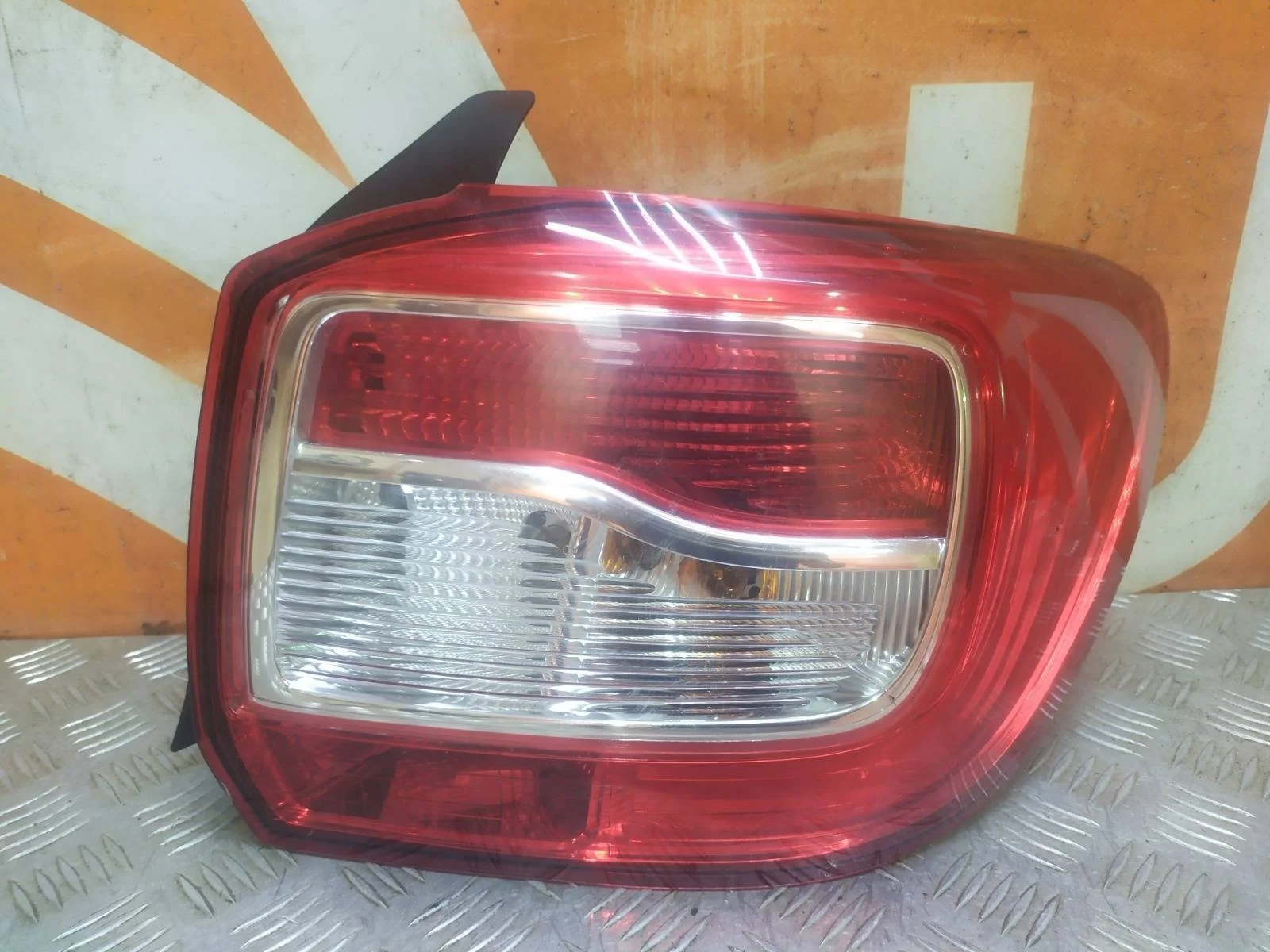 Фонарь RENAULT Logan 2012-2022