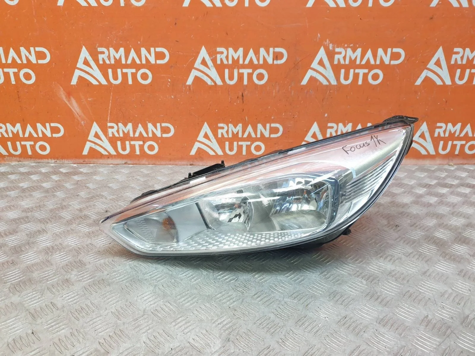 Фара FORD Focus 2014-2019 3