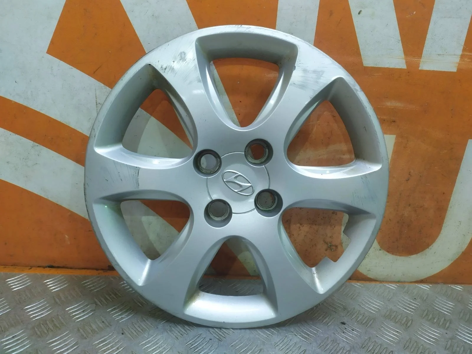 Колпак Hyundai Solaris 1