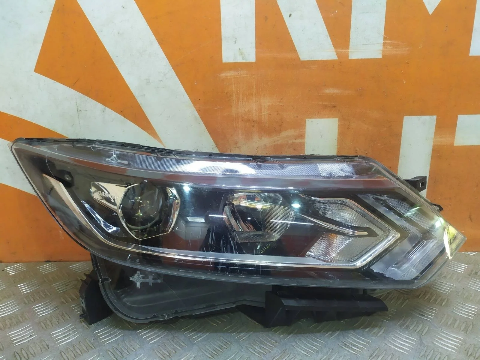 Фара Nissan Qashqai 2017-2022 j11