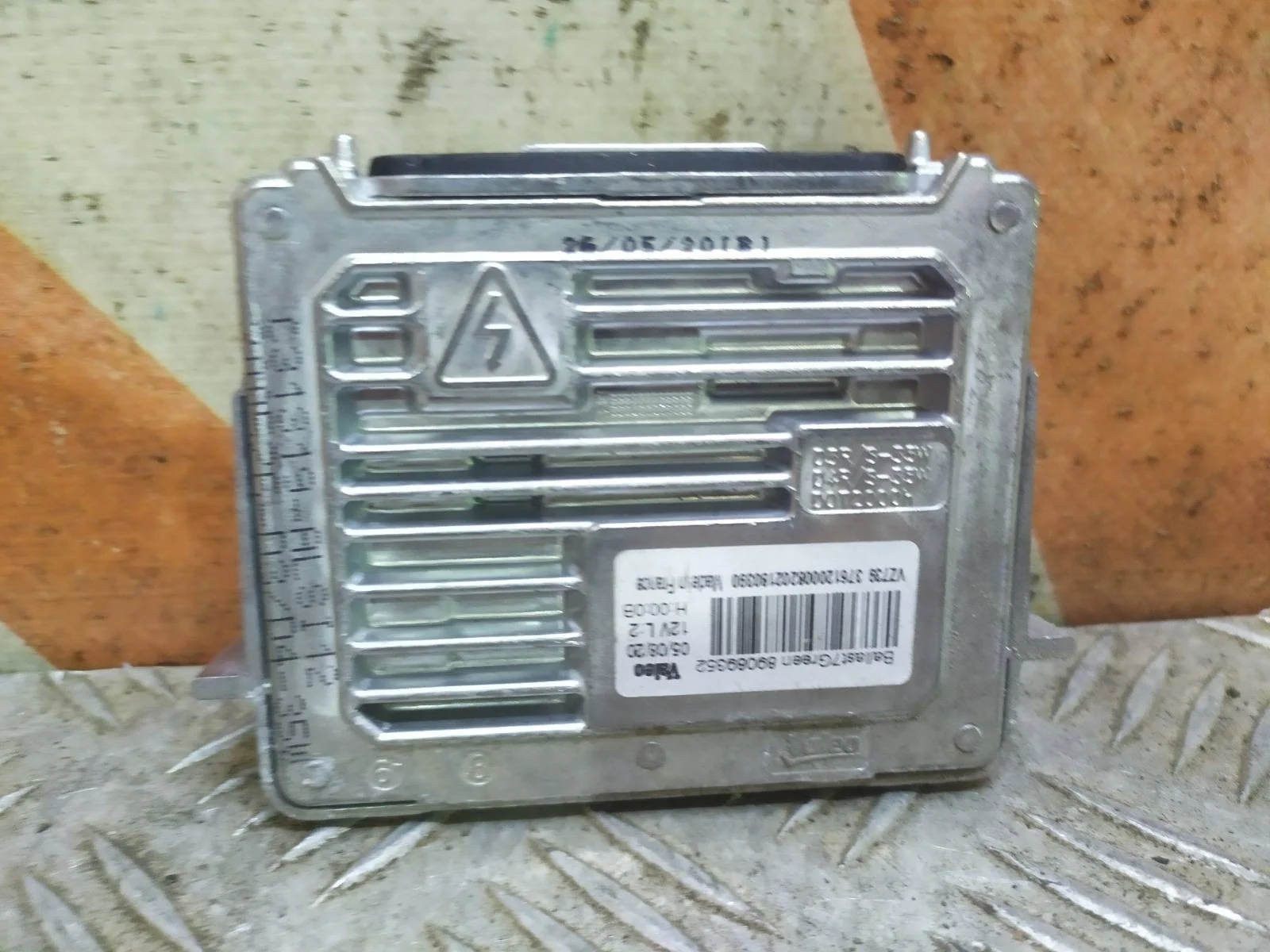 Блок розжига фары Land Rover Range 2012-2022 4 L405