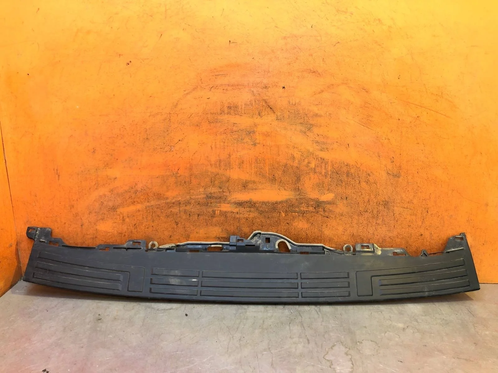 Накладка бампера верхняя Toyota Land Cruiser Prado 2009-нв 150